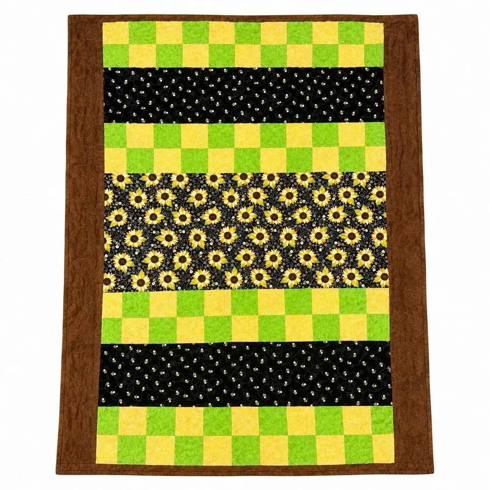 Handmade Sunflower Bee Lap Quilt 56x42.5 Floral Patchwork Throw Blanket Cottage